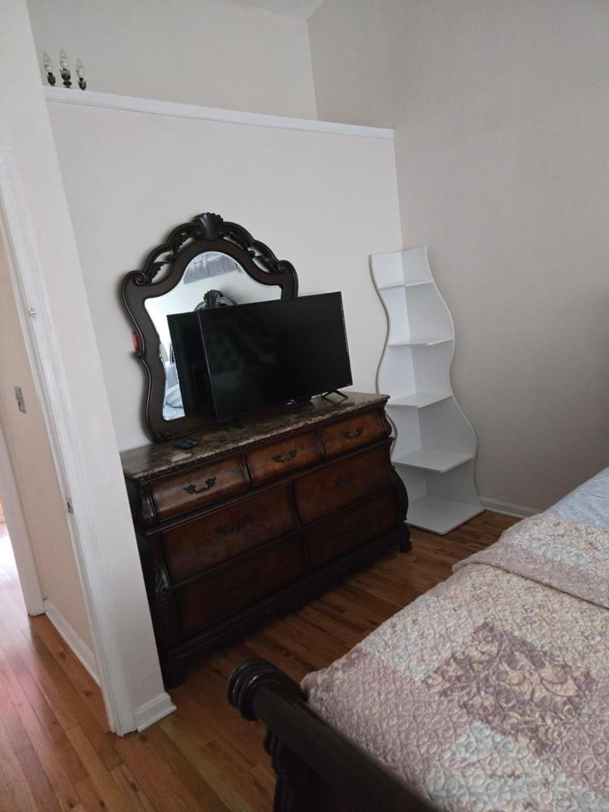 Special Rate Worthy Posh And Magnificent 4 Bedrooms And Two & Half Bath 格林贝尔特 外观 照片