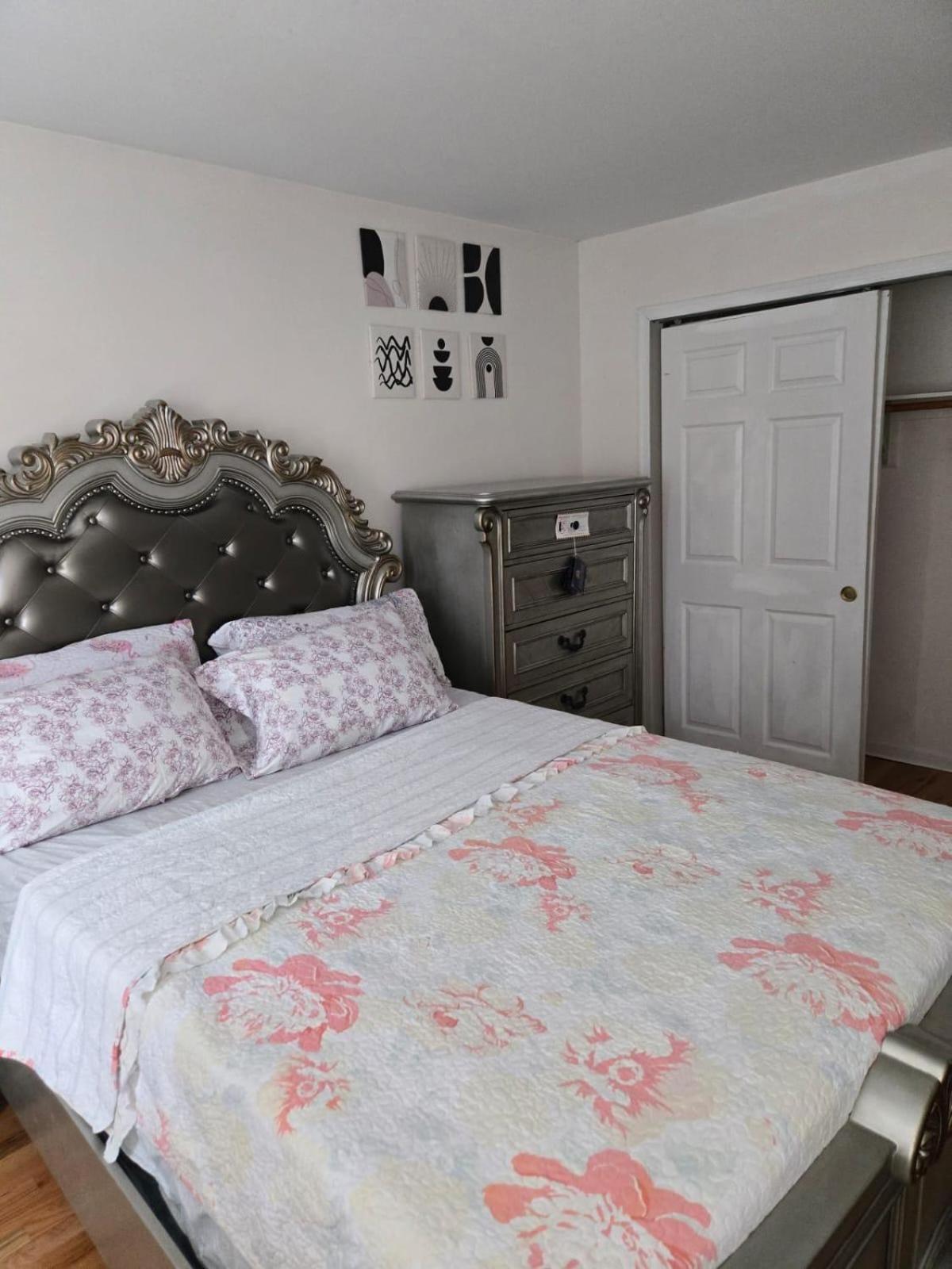 Special Rate Worthy Posh And Magnificent 4 Bedrooms And Two & Half Bath 格林贝尔特 外观 照片