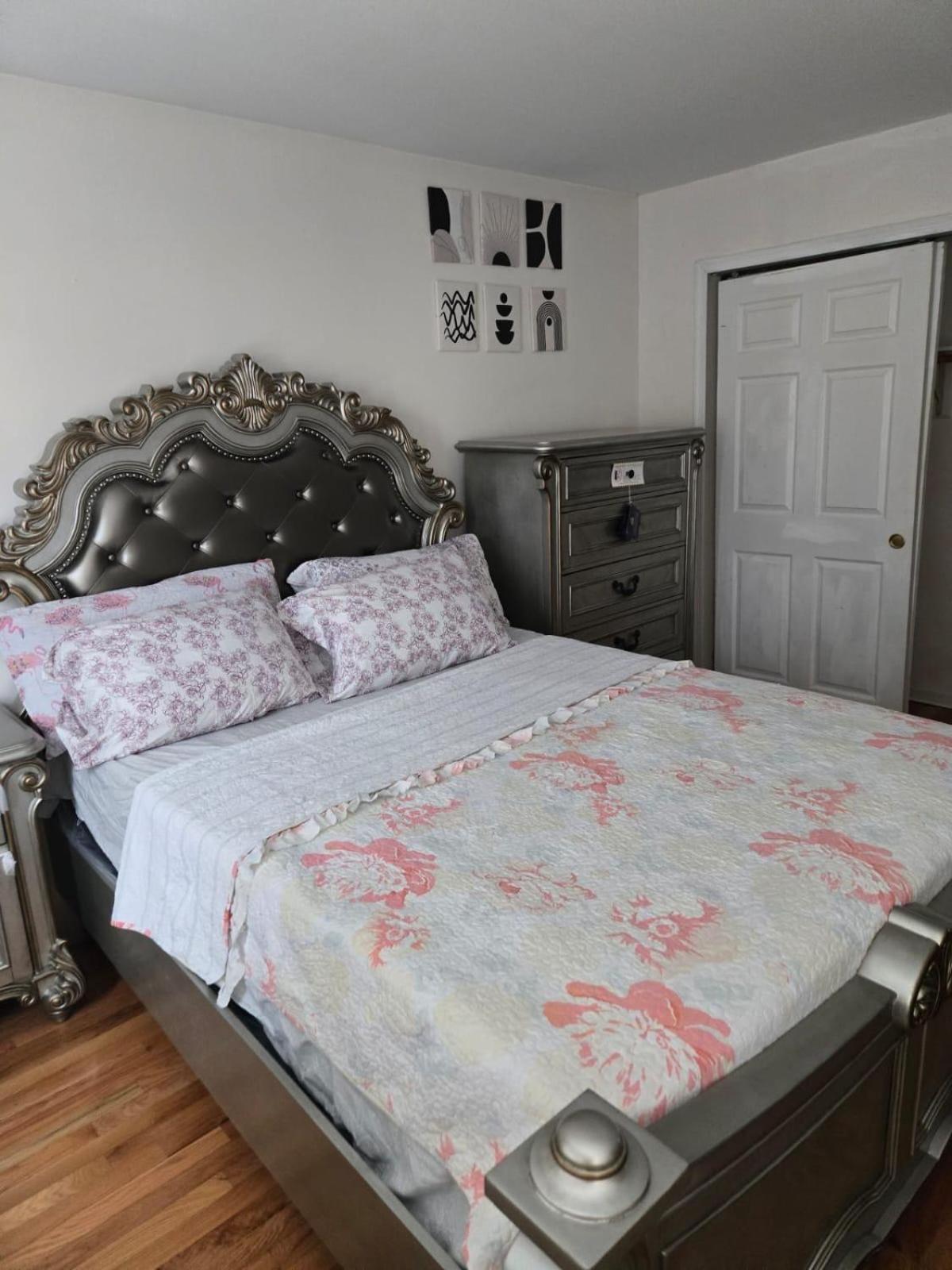 Special Rate Worthy Posh And Magnificent 4 Bedrooms And Two & Half Bath 格林贝尔特 外观 照片